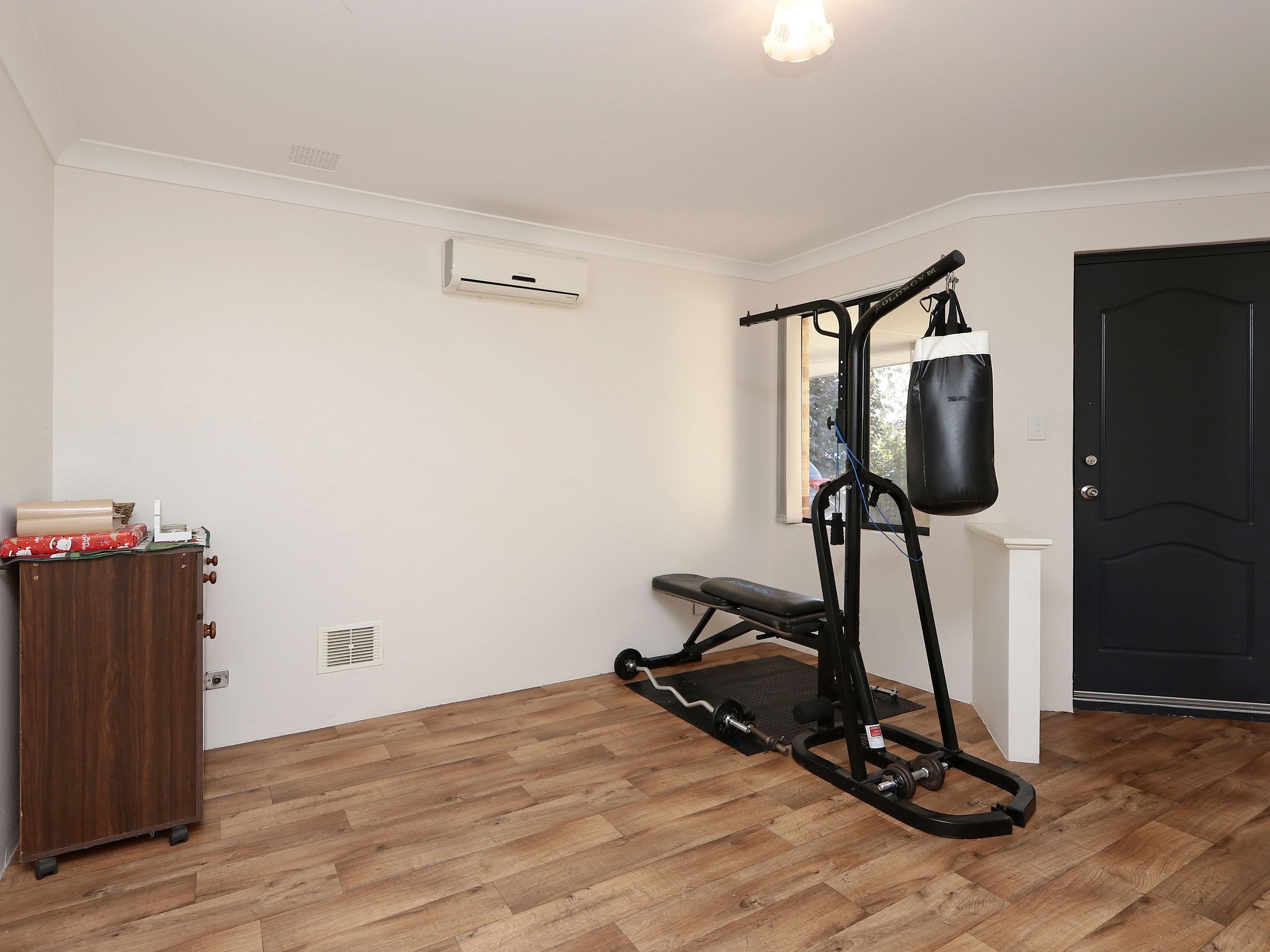 57 Centre Street, Queens Park WA 6107, Queens Park - Thumbnail 8