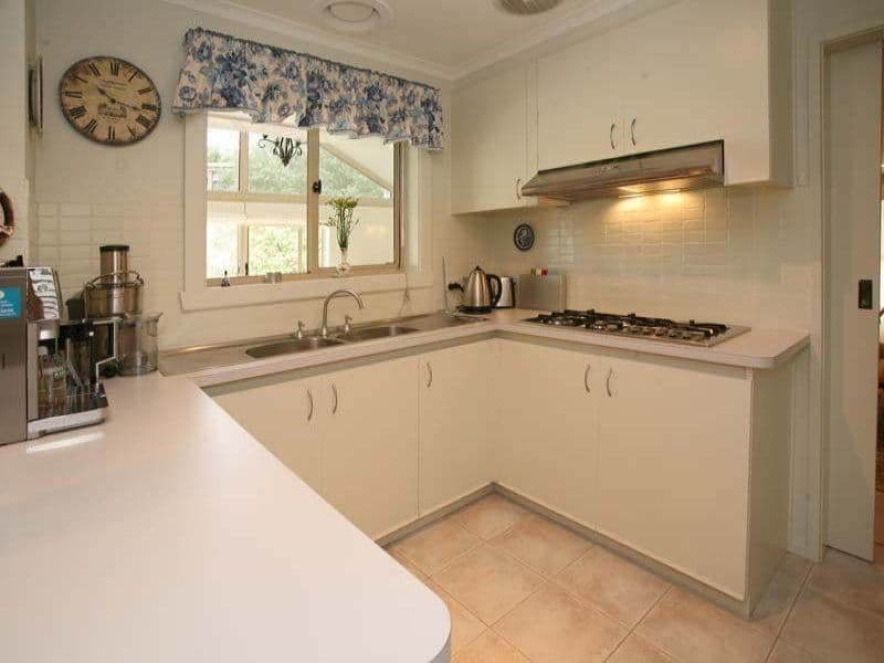 6 Lexton Court, VERMONT SOUTH VIC 3133, Vermont South - Thumbnail 2