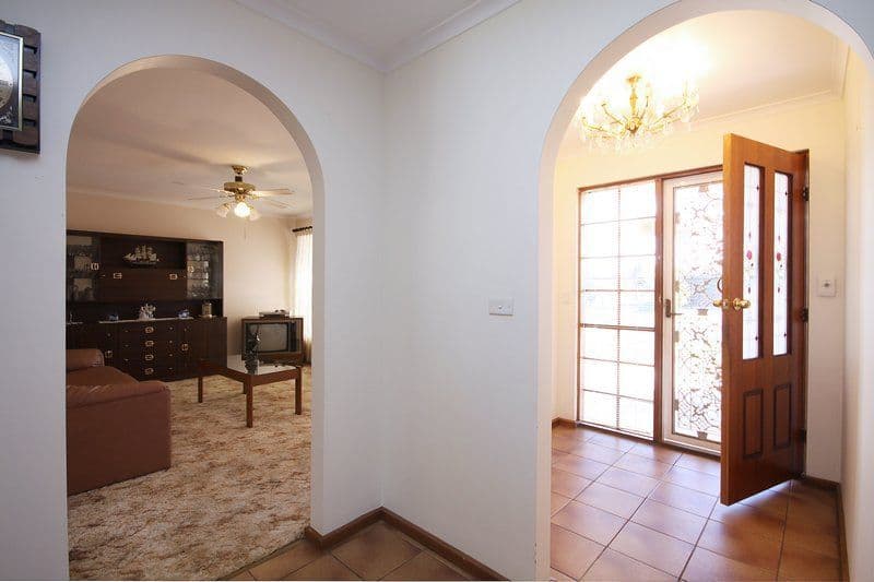 1 Woonda Crescent, NORTH HAVEN SA 5018, North Haven - Thumbnail 4