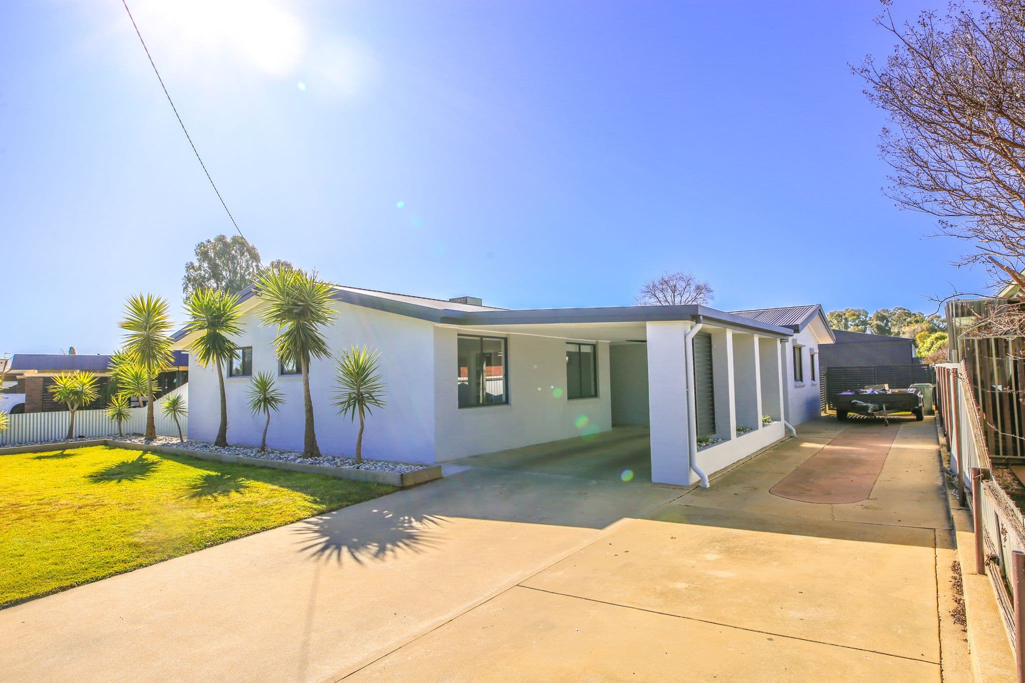 215 Henry Street, Deniliquin NSW 2710, Deniliquin - Image 1
