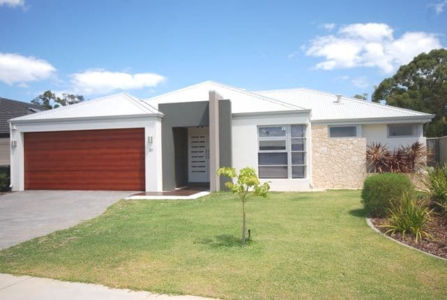 31 Glastonbury Street, LEDA WA 6170, Leda - Image 1