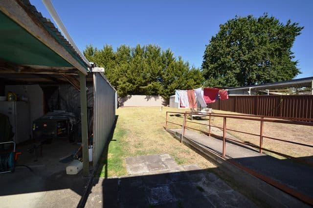 27 Anglesey, SEYMOUR VIC 3660, Seymour - Thumbnail 6