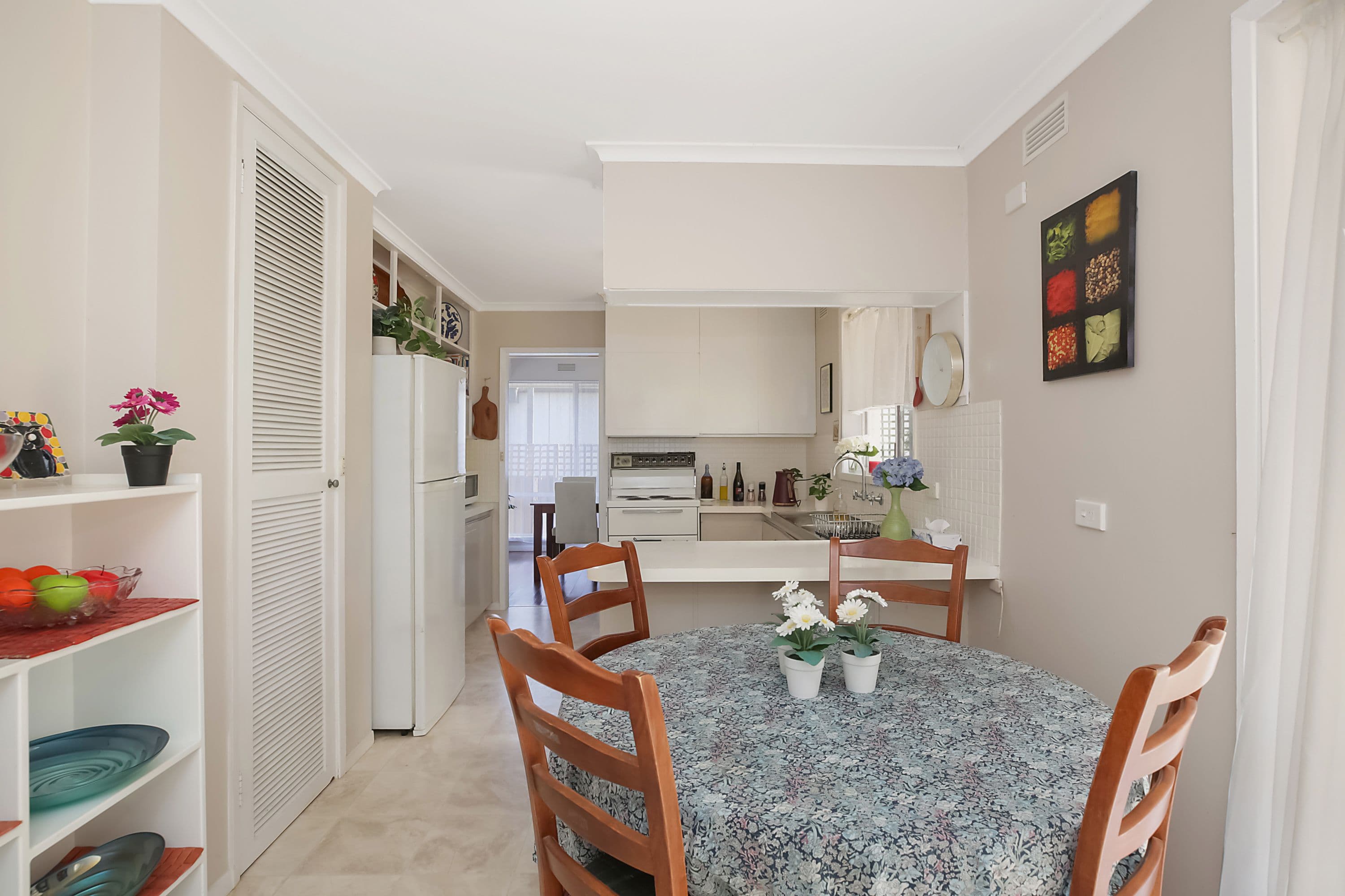 16 Alexander Street, Colac VIC 3250, Colac - Thumbnail 3