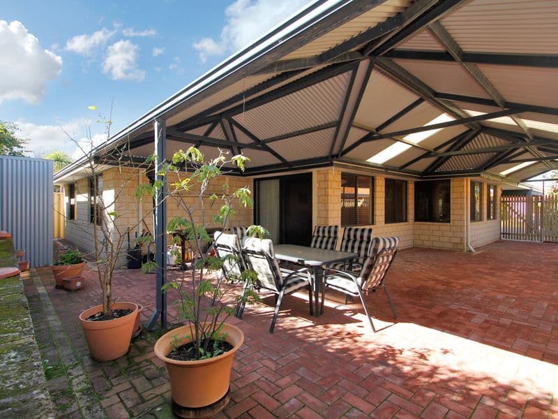 7 Nambung Crescent, BIBRA LAKE WA 6163, Bibra Lake - Thumbnail 3