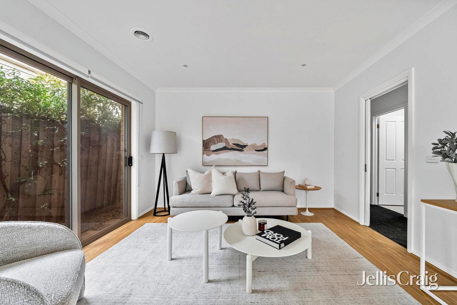 19 Jubilee Street, Newport, Newport - Thumbnail 4