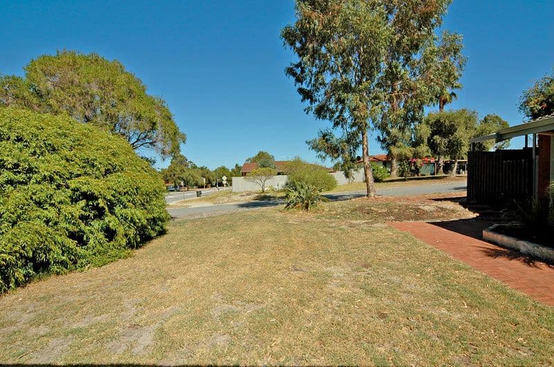 33A  Maguire Avenue, BEECHBORO WA 6063, Beechboro - Thumbnail 3
