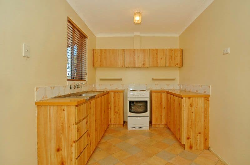 33A  Maguire Avenue, BEECHBORO WA 6063, Beechboro - Thumbnail 6