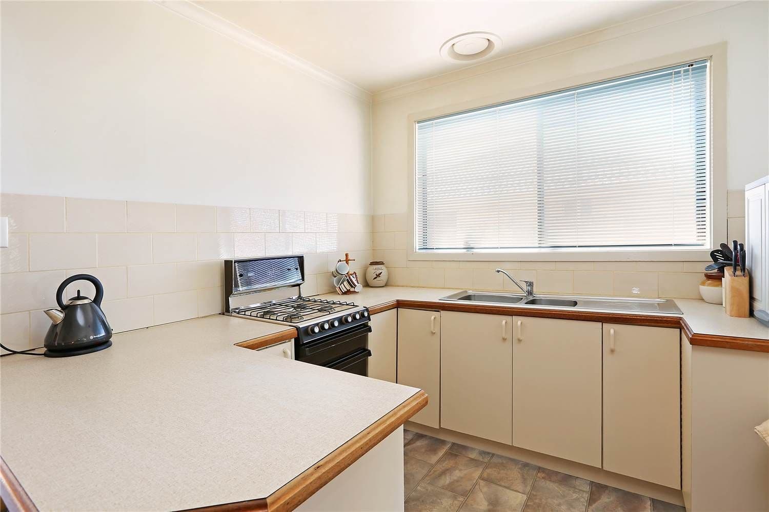 31 Colorado Drive, CORIO VIC 3214, Corio - Thumbnail 3