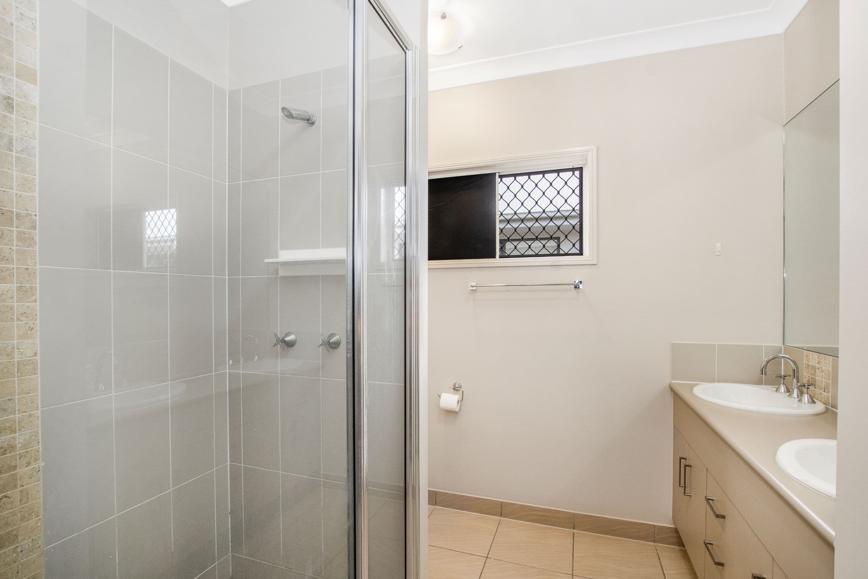 59 Iona Avenue, Burdell QLD 4818, Burdell - Thumbnail 7