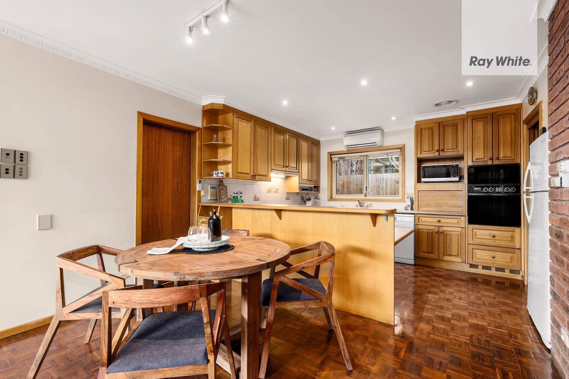 12 Lesay Drive, SAINT HELENA VIC 3088, St Helena - Thumbnail 4