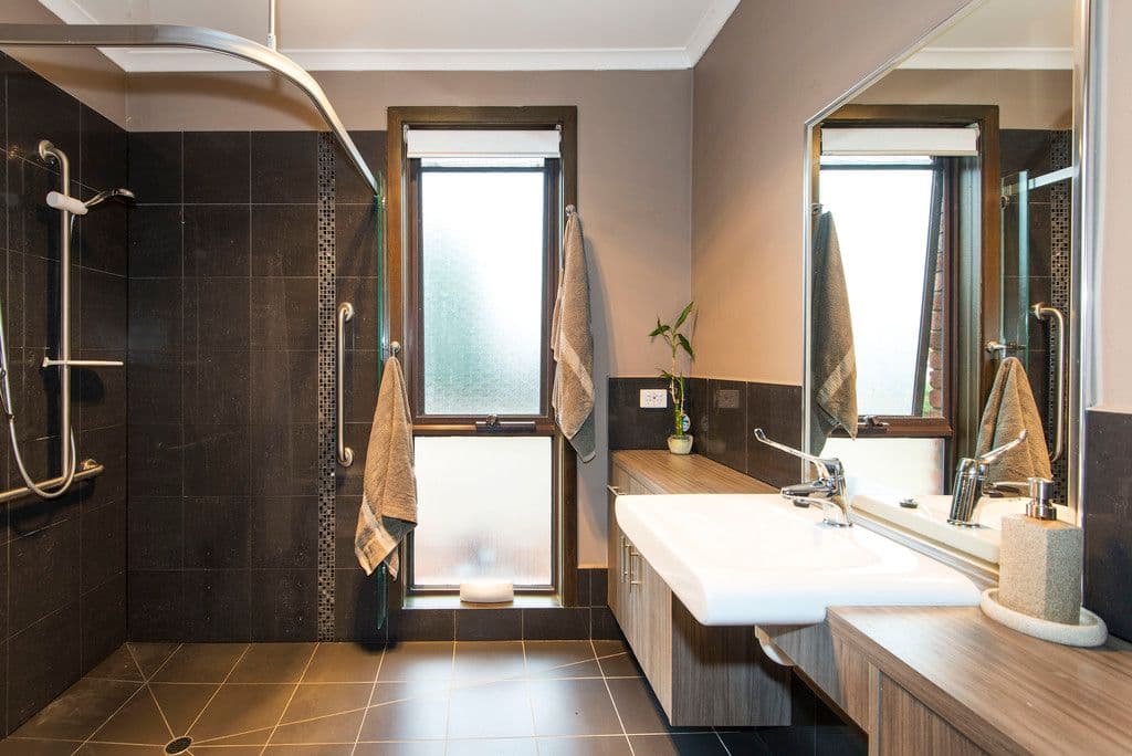 5 Layton Place, Mill Park VIC 3082, Mill Park - Thumbnail 8