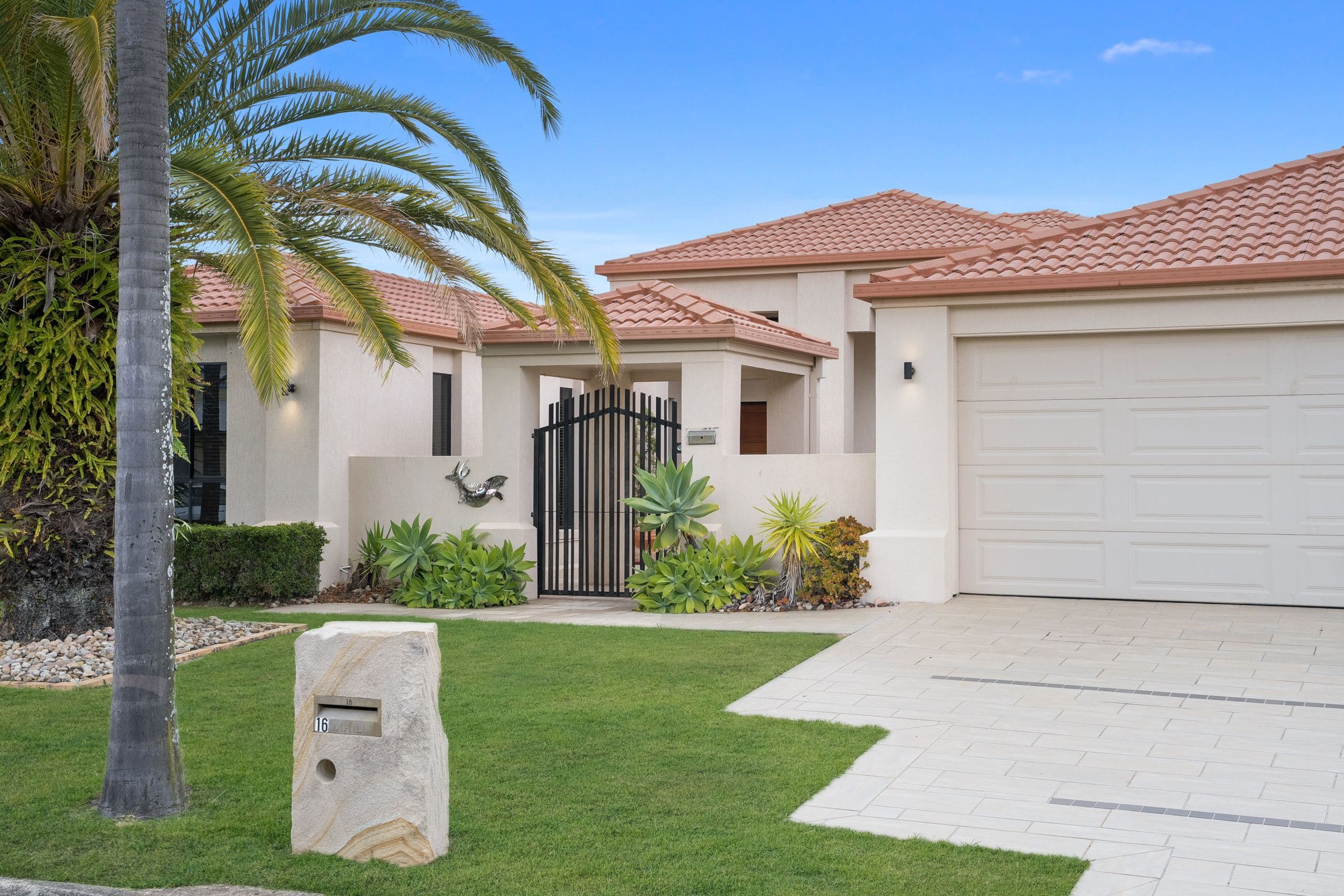 16 Constance Court, Newport QLD 4020, Newport - Thumbnail 3