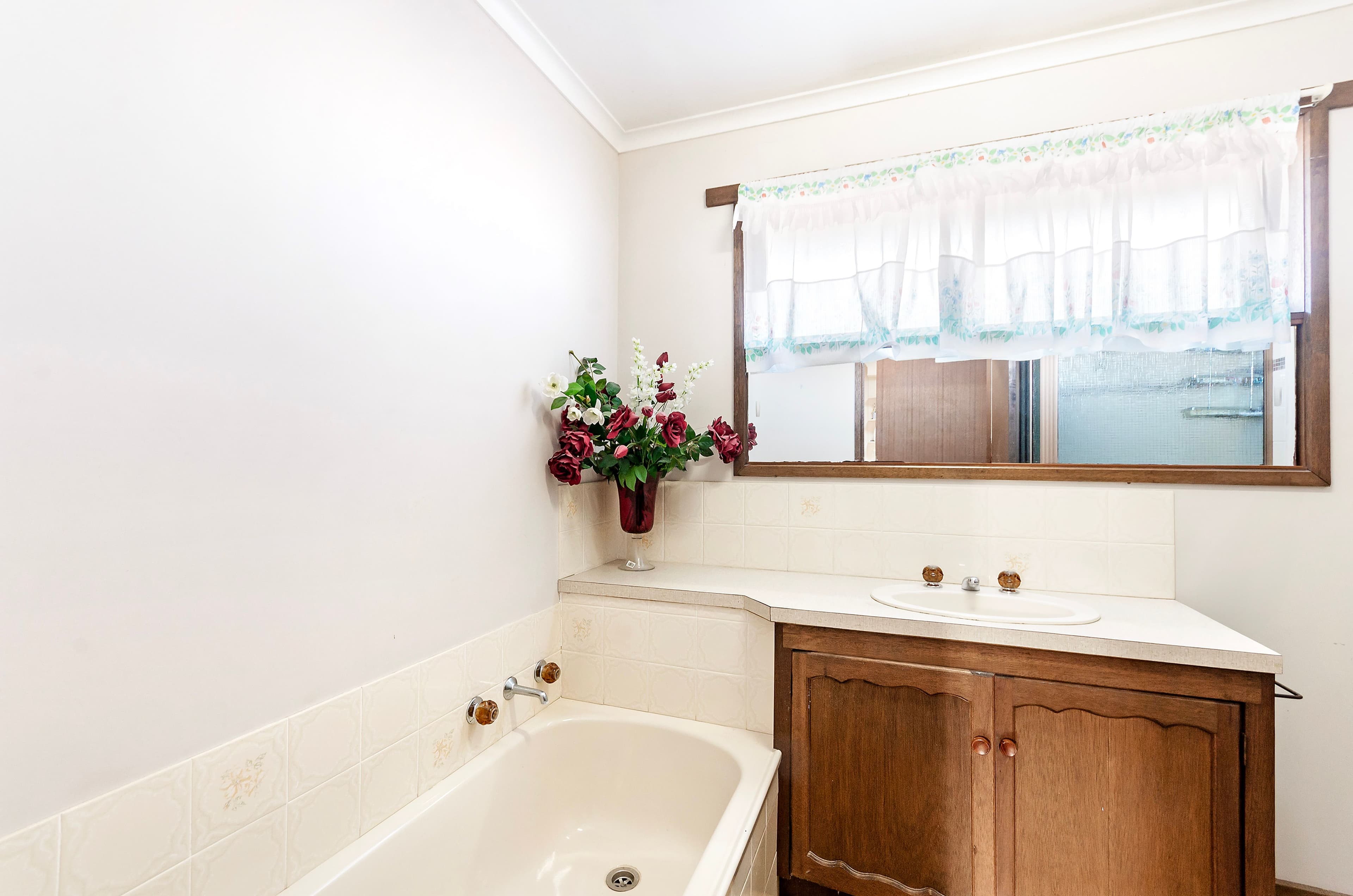 9 Loyola Avenue, Warrnambool VIC 3280, Warrnambool - Thumbnail 5