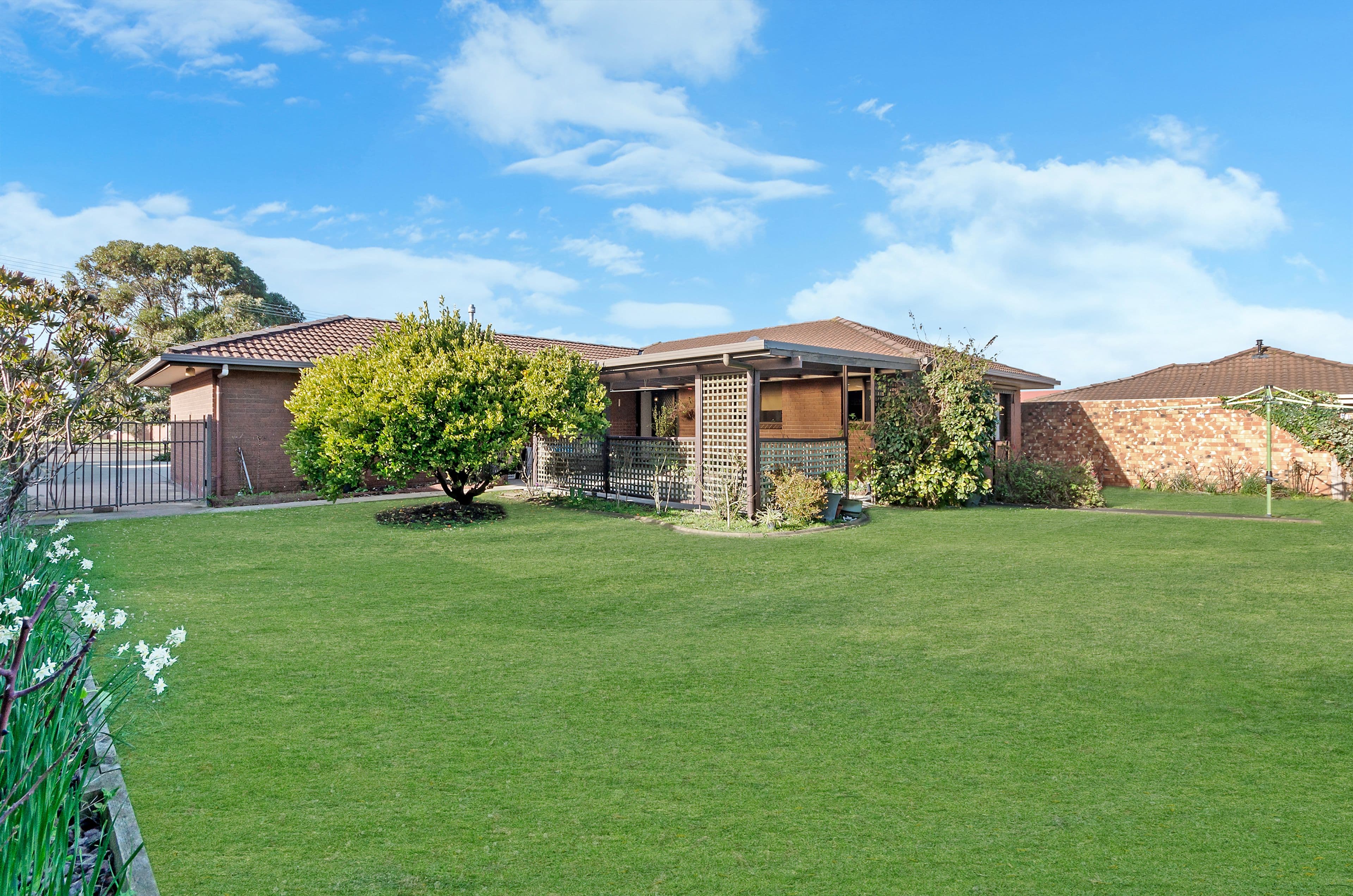 9 Loyola Avenue, Warrnambool VIC 3280, Warrnambool - Thumbnail 6