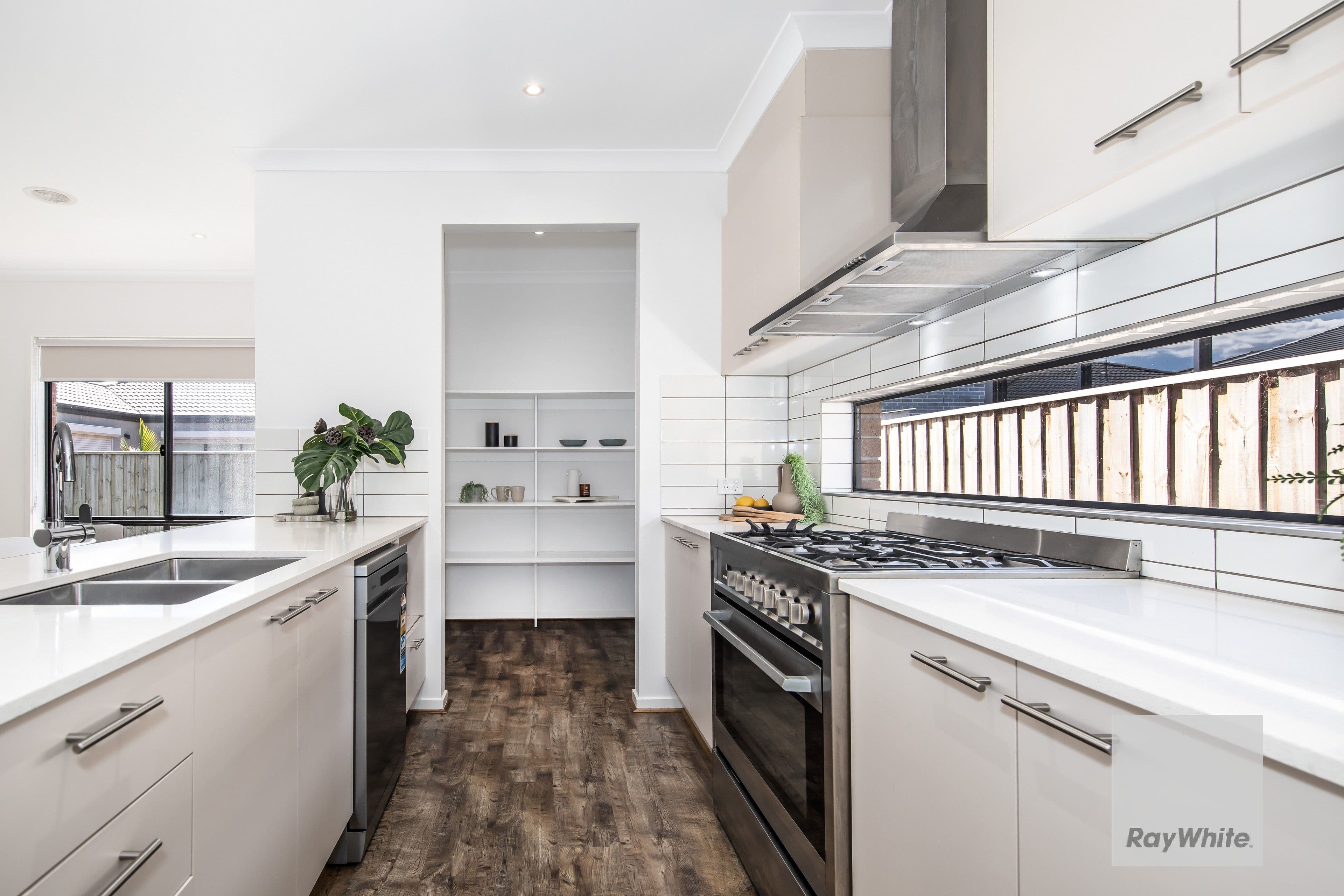 43 Trooper Drive, AINTREE VIC 3336, Aintree - Thumbnail 2