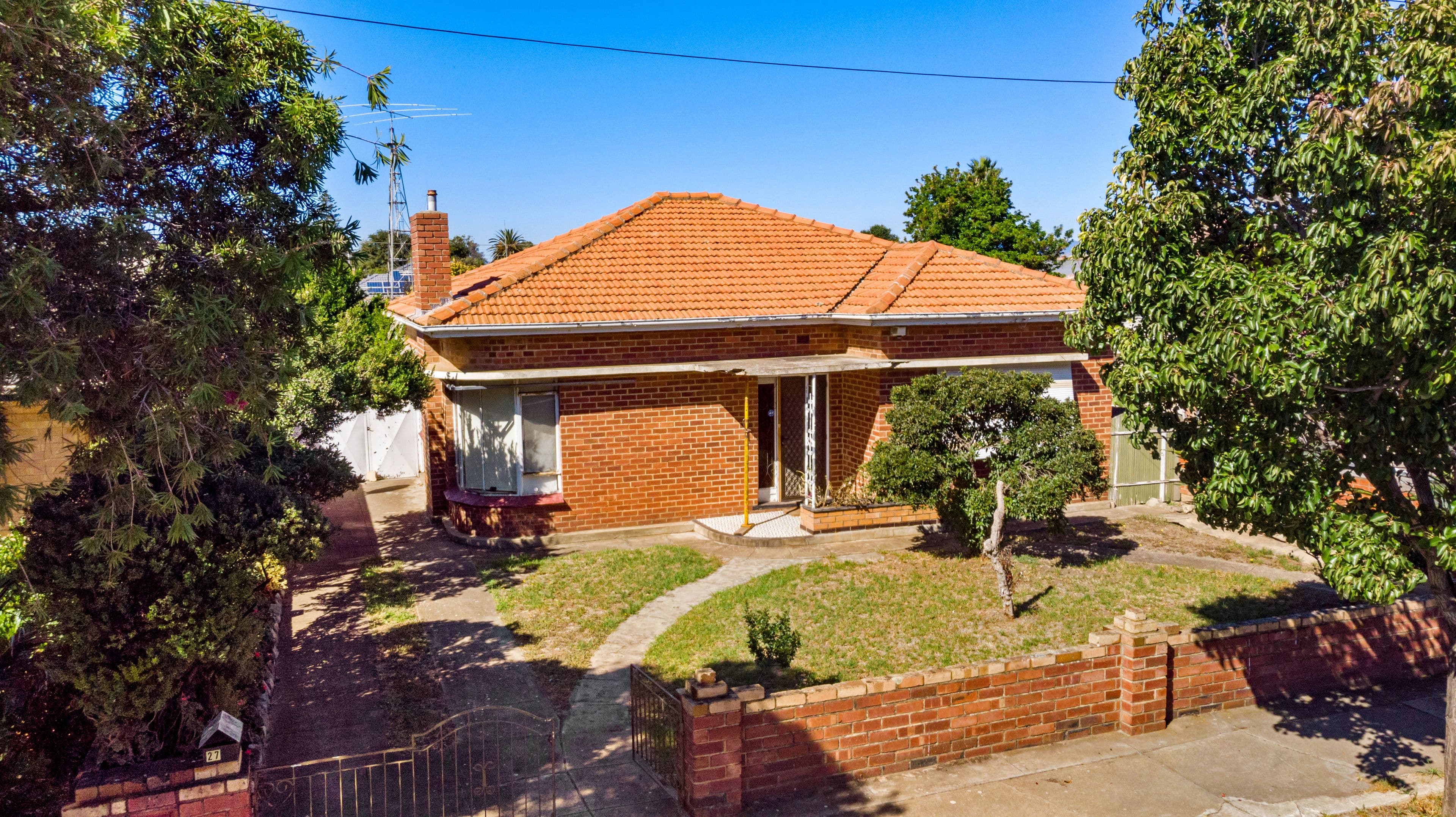 27 Gordon Street, Albert Park SA 5014, Albert Park - Thumbnail 2