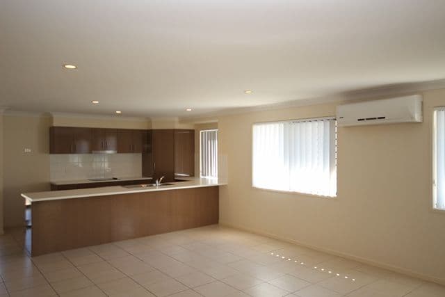 58 Lapwing Circuit, Beerwah QLD 4519, Beerwah - Thumbnail 4