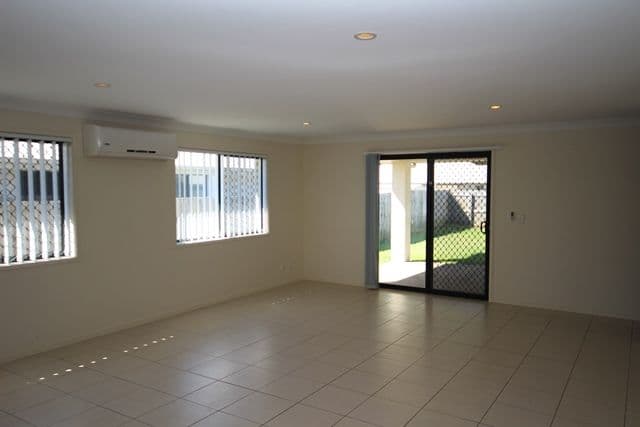 58 Lapwing Circuit, Beerwah QLD 4519, Beerwah - Thumbnail 5