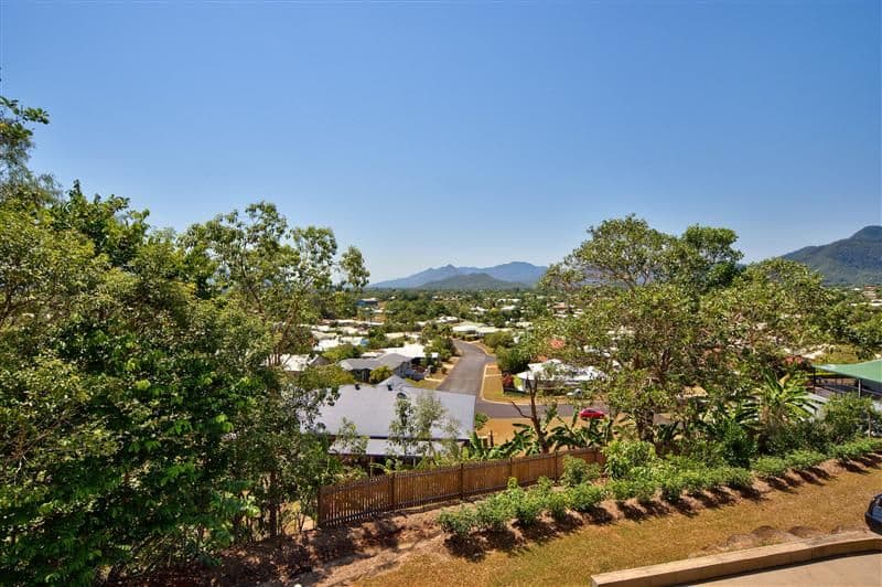 6 Levuka Street, MOUNT SHERIDAN QLD 4868, Mount Sheridan - Thumbnail 7