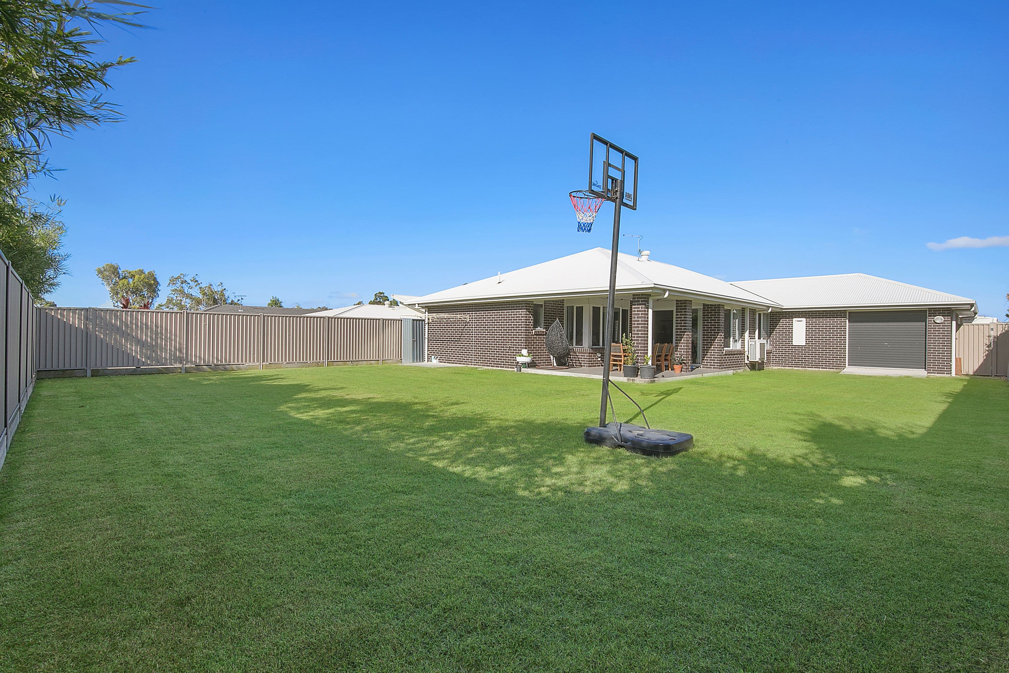 47 Unwin Road, Redland Bay QLD 4165, Redland Bay - Thumbnail 2