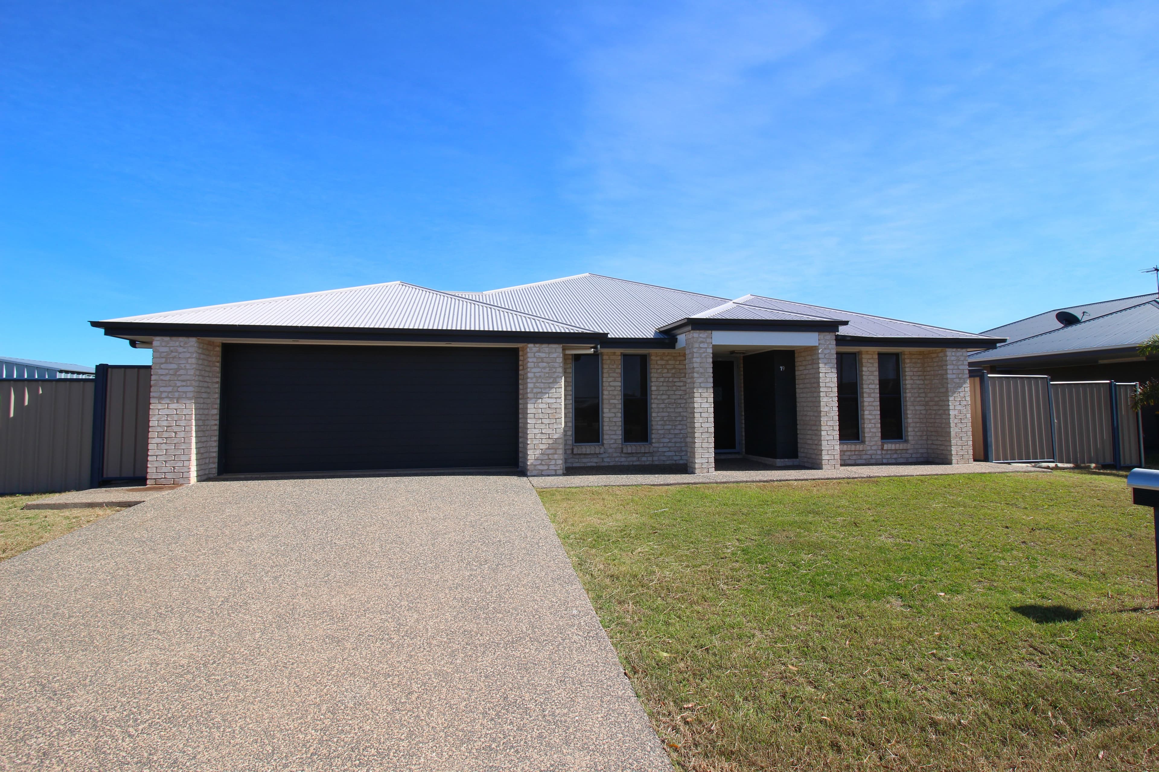 19 Lauren Drive, Emerald QLD 4720, Emerald - Image 1