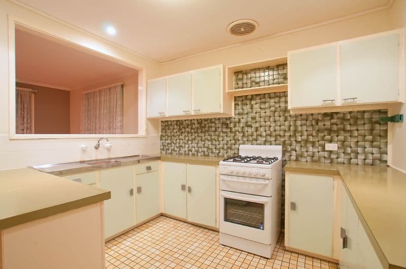 27 Carramar Drive, FRANKSTON VIC 3199, Frankston - Thumbnail 2
