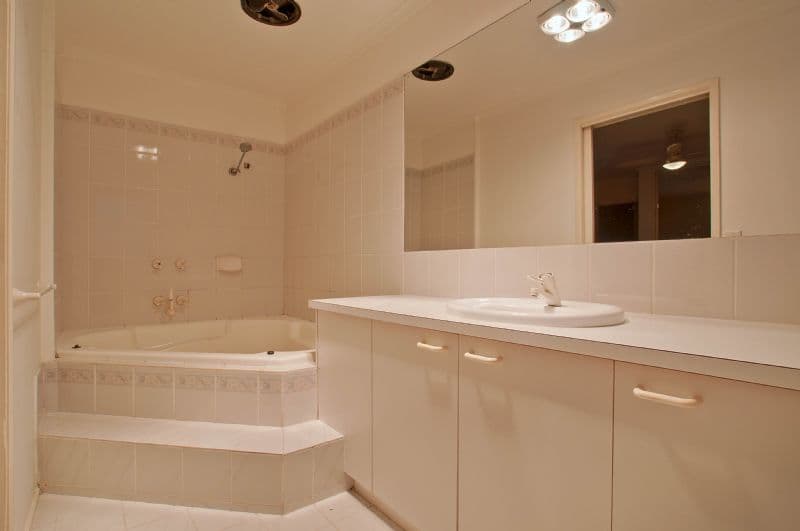 27 Carramar Drive, FRANKSTON VIC 3199, Frankston - Thumbnail 5