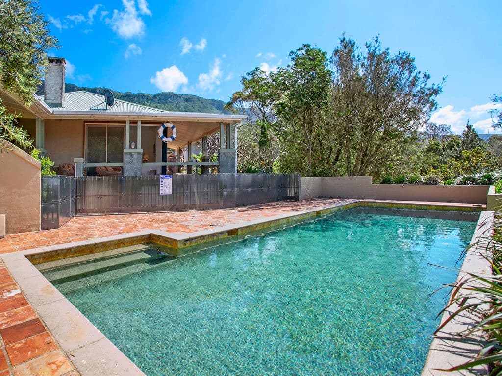 4 Headland Avenue, Austinmer NSW 2515, Austinmer - Image 1