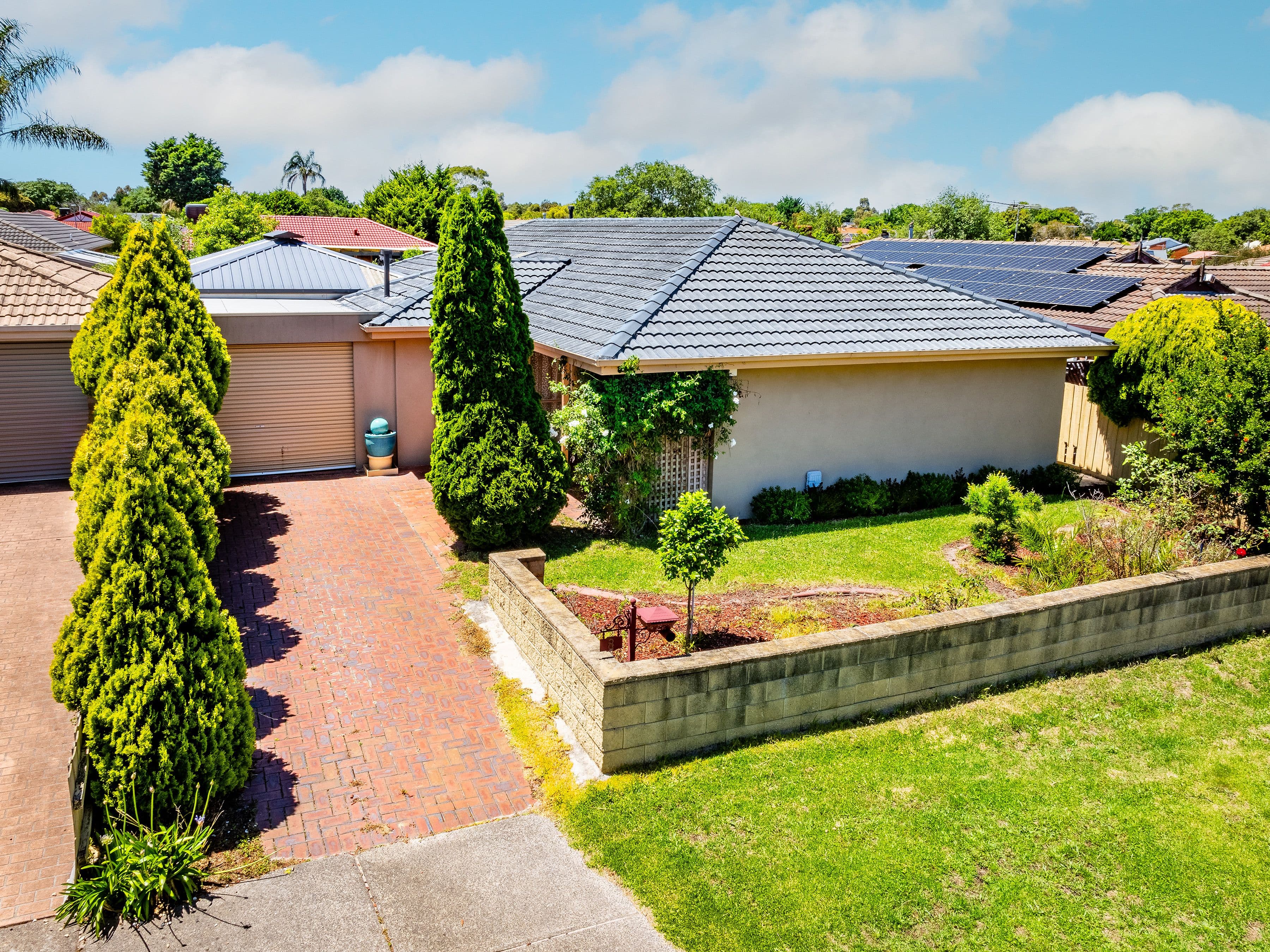 8 FOSTERS Court, Cranbourne North VIC 3977, Cranbourne North - Image 1