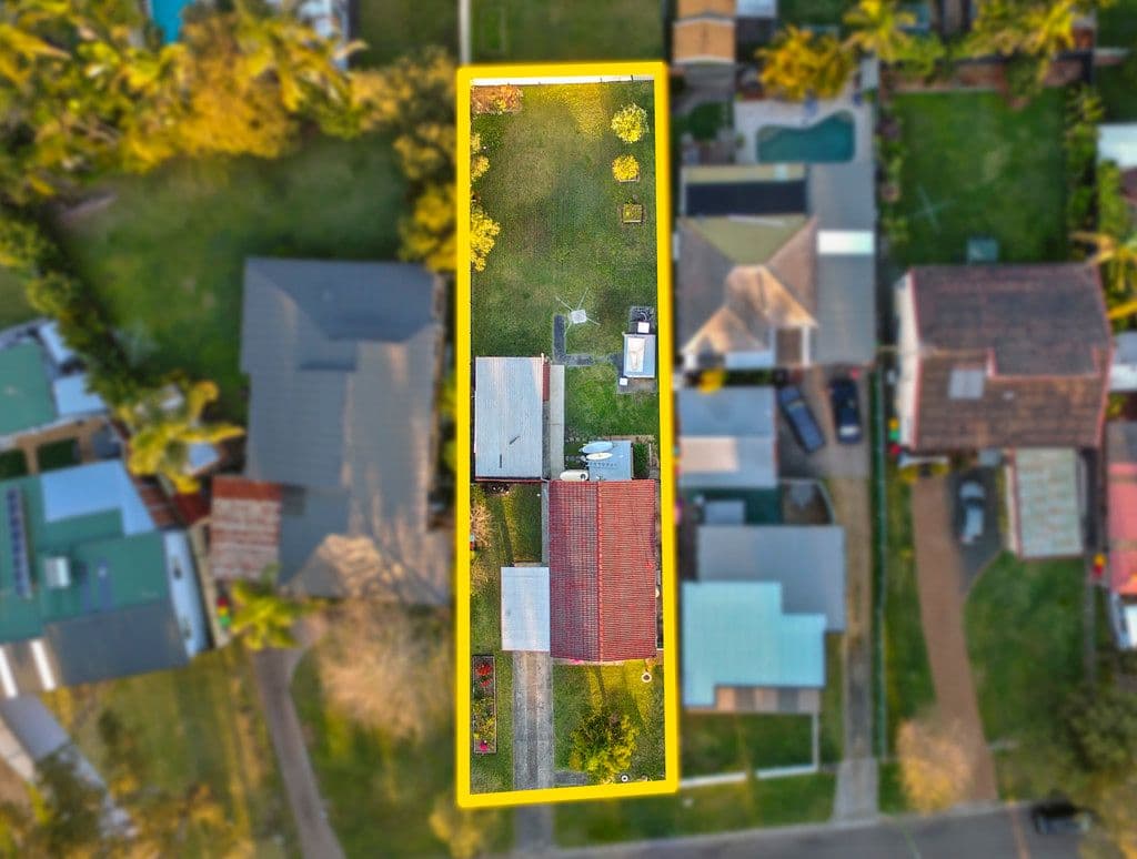 19 Shamrock Drive, Berkeley Vale NSW 2261, Berkeley Vale - Thumbnail 2