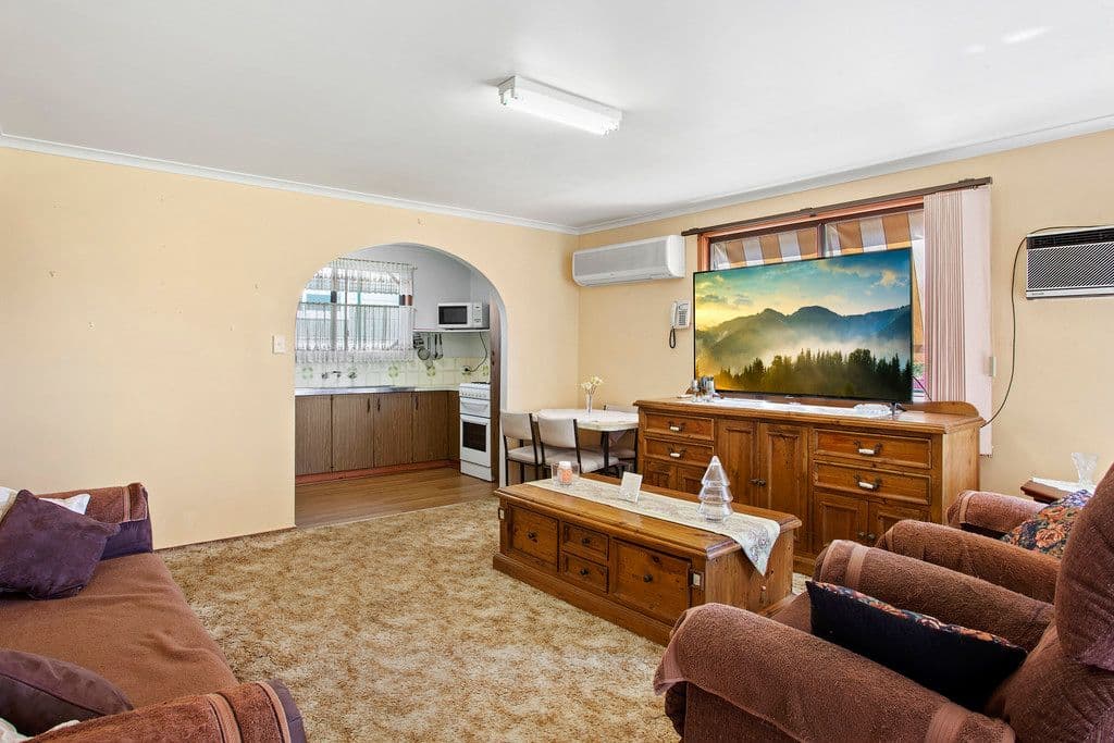 19 Shamrock Drive, Berkeley Vale NSW 2261, Berkeley Vale - Thumbnail 6