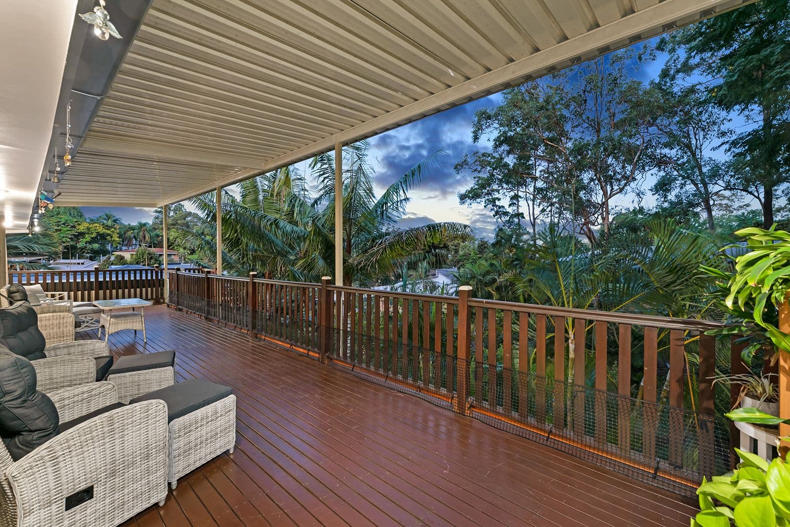 6 Neptune Street, Chapel Hill QLD 4069, Chapel Hill - Thumbnail 2