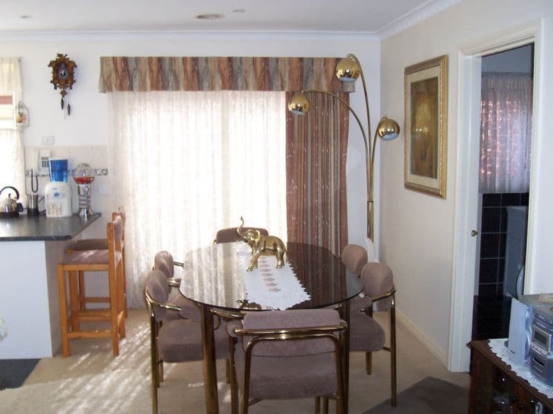 38 Kirkwood Crescent, HAMPTON PARK VIC 3976, Hampton Park - Thumbnail 4