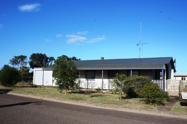 2 Ismailia Terrace, ARNO BAY SA 5603, Arno Bay - Image 1