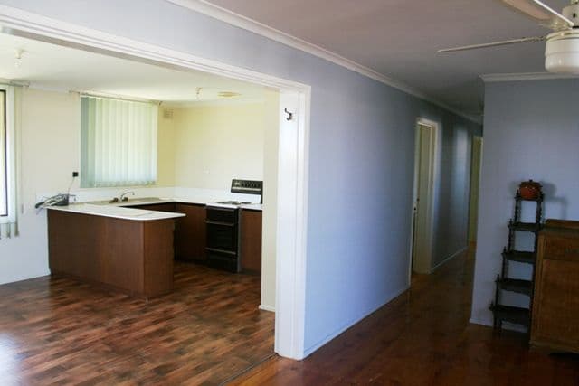 2 Ismailia Terrace, ARNO BAY SA 5603, Arno Bay - Thumbnail 4