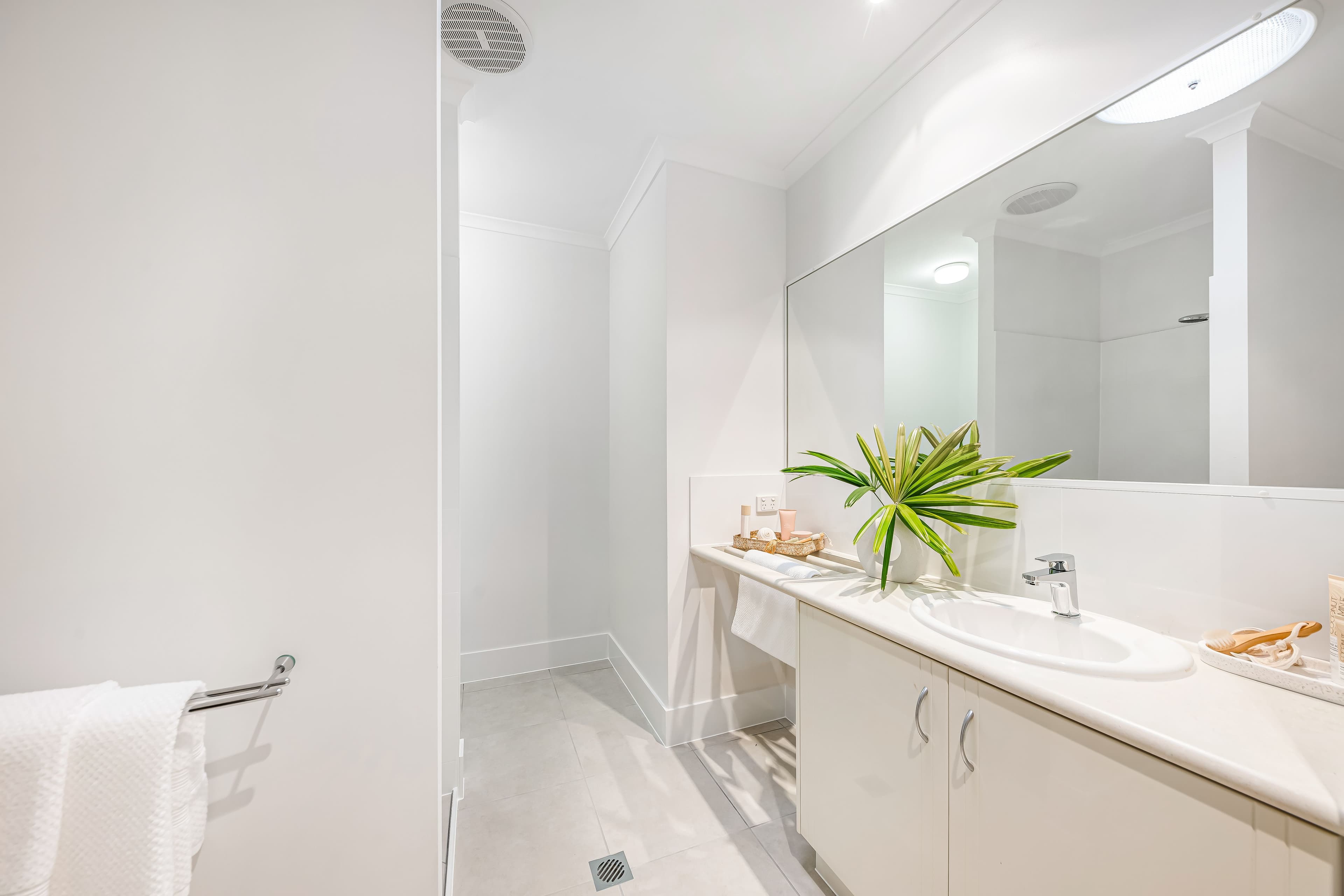6 Tranquil Place, Alexandra Headland QLD 4572, Alexandra Headland - Thumbnail 6