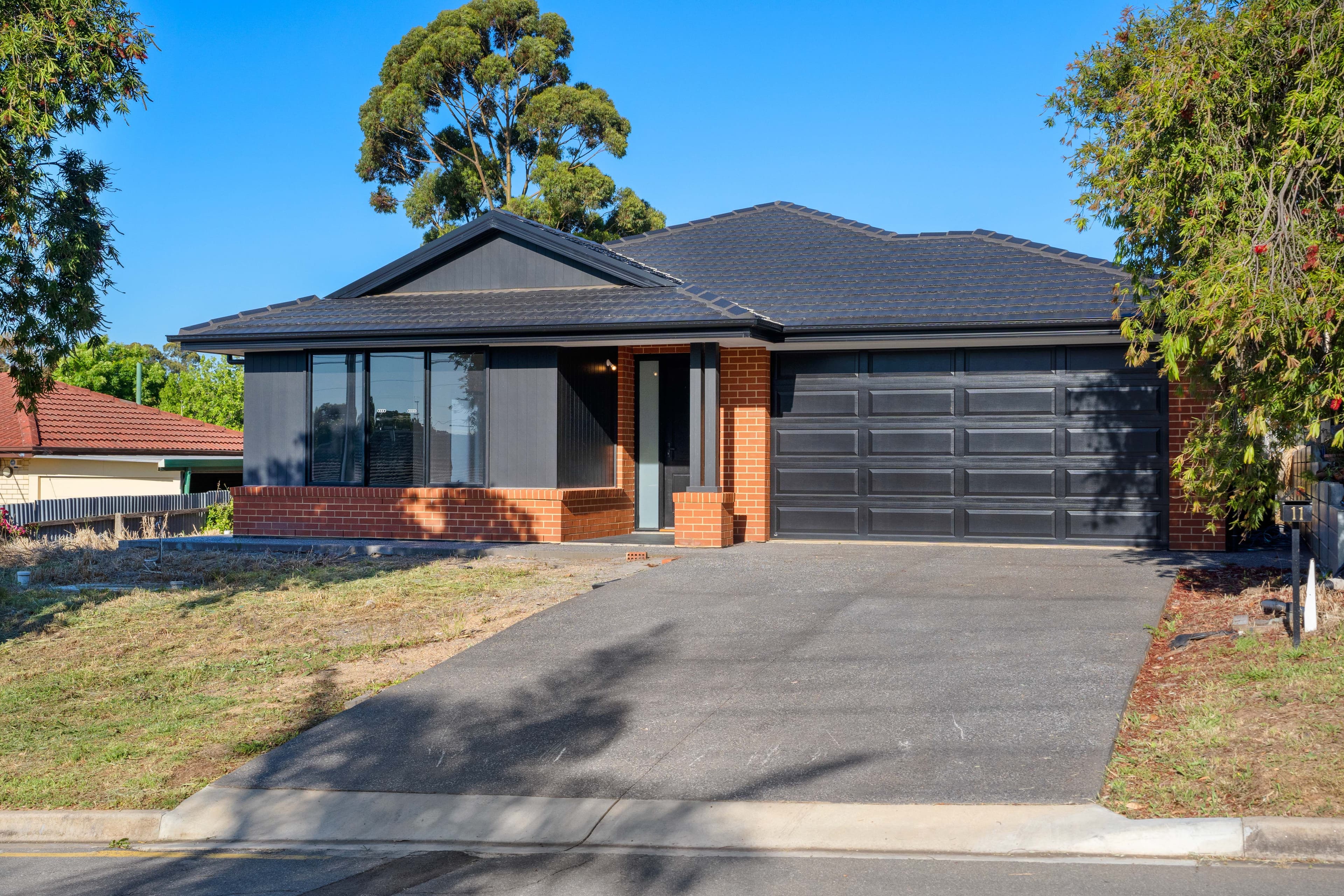 11 Highland Drive, Ridgehaven SA 5097, Ridgehaven - Thumbnail 2