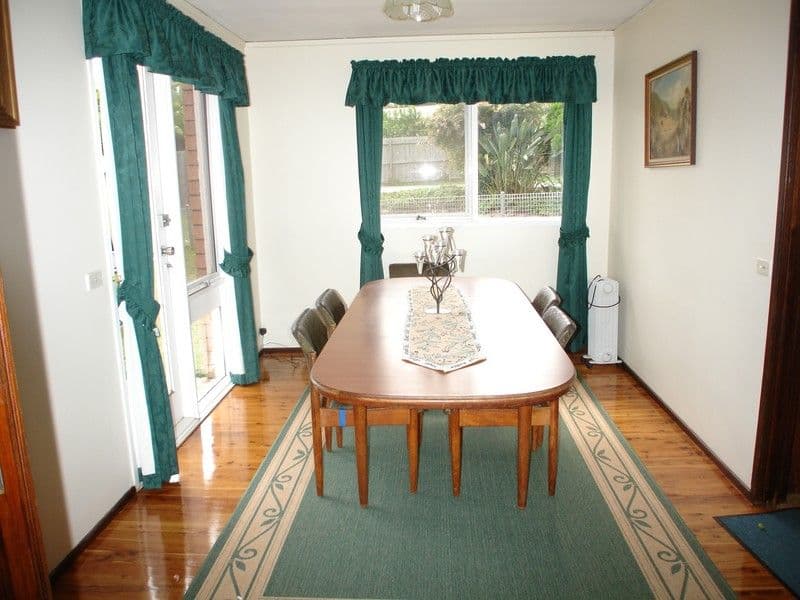 17 Glanmire Road, Baulkham Hills NSW 2153, Baulkham Hills - Thumbnail 4