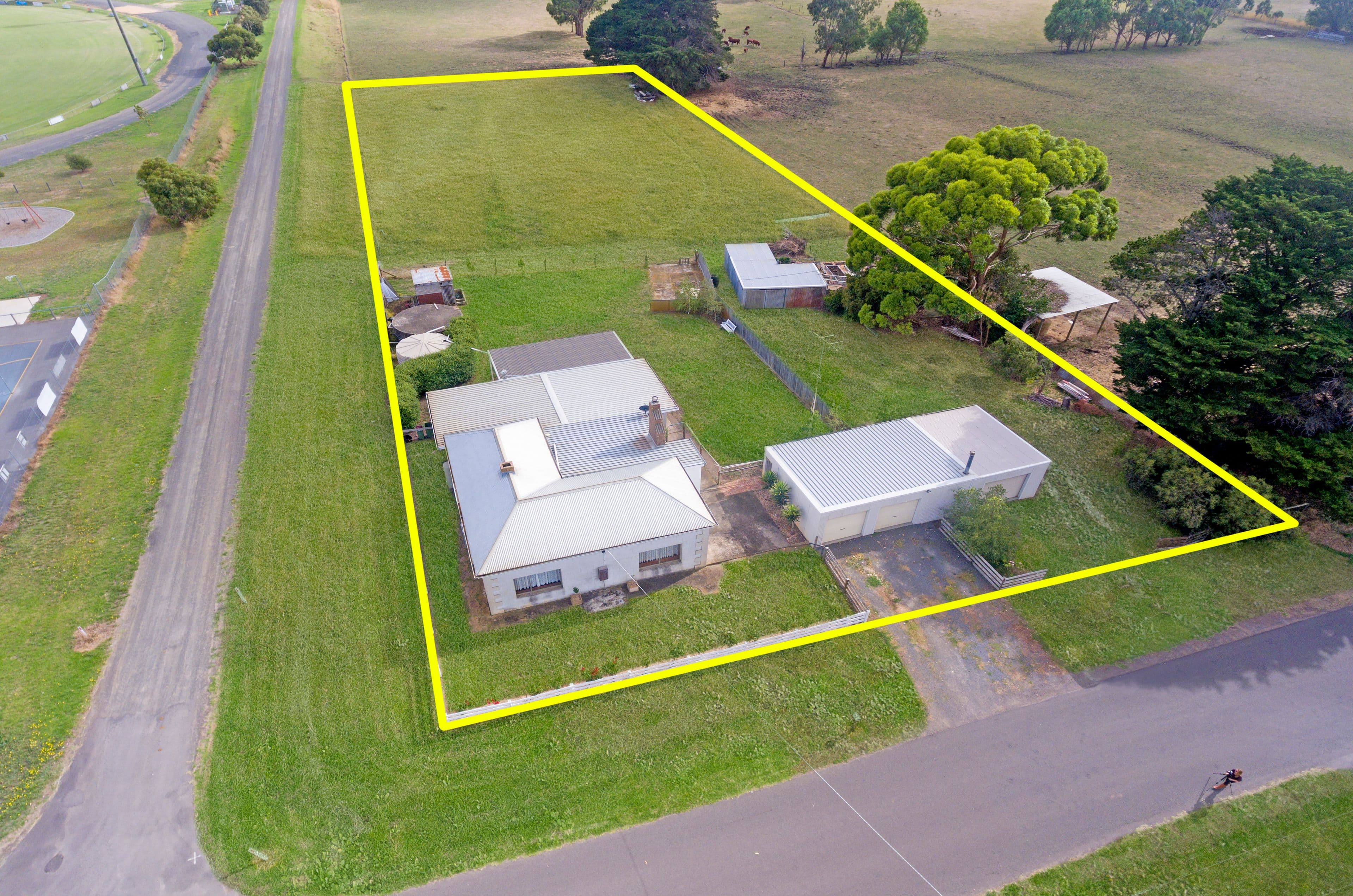 11 Barries Road, Bushfield VIC 3281, Bushfield - Image 1