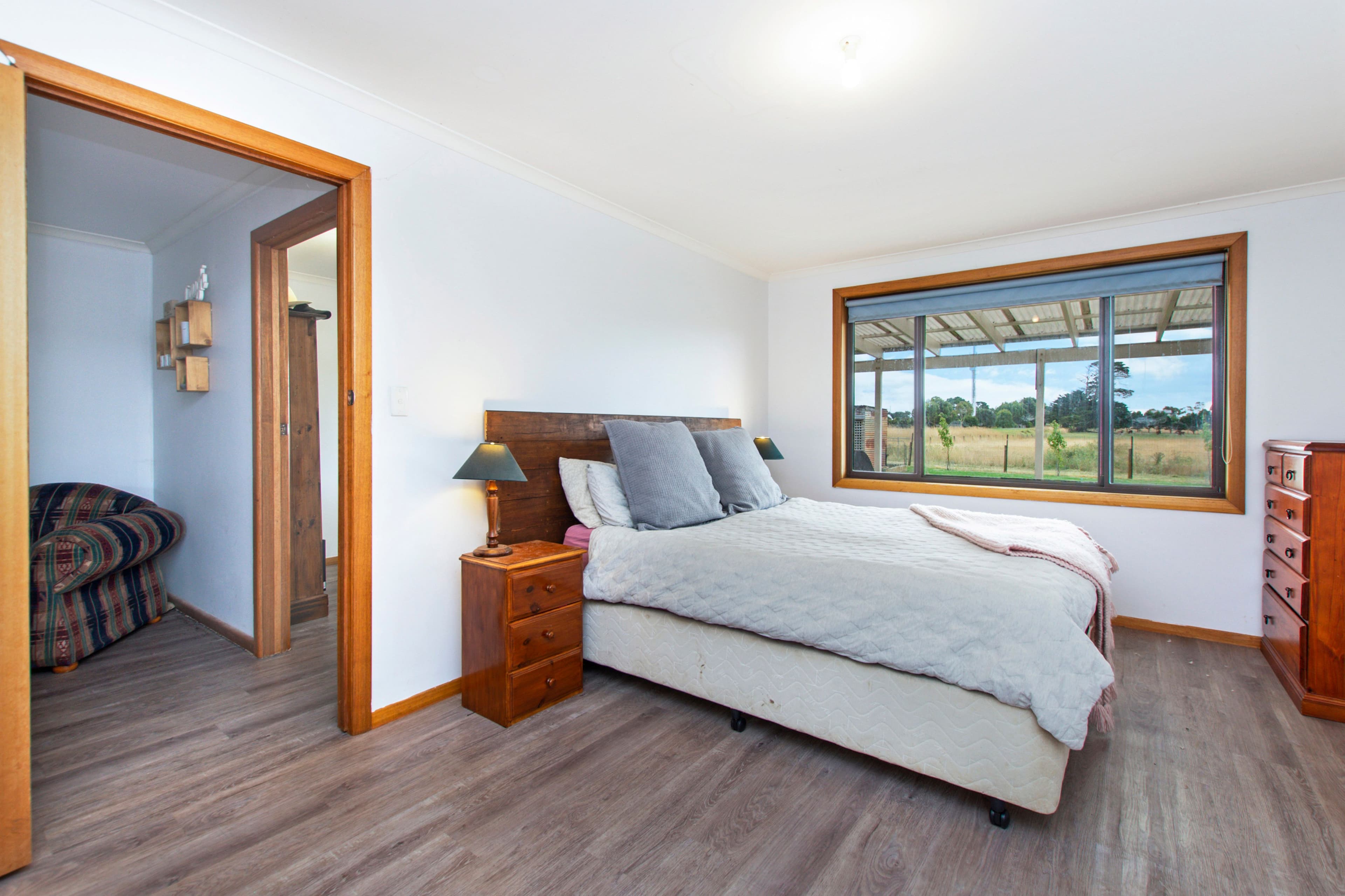 11 Barries Road, Bushfield VIC 3281, Bushfield - Thumbnail 4