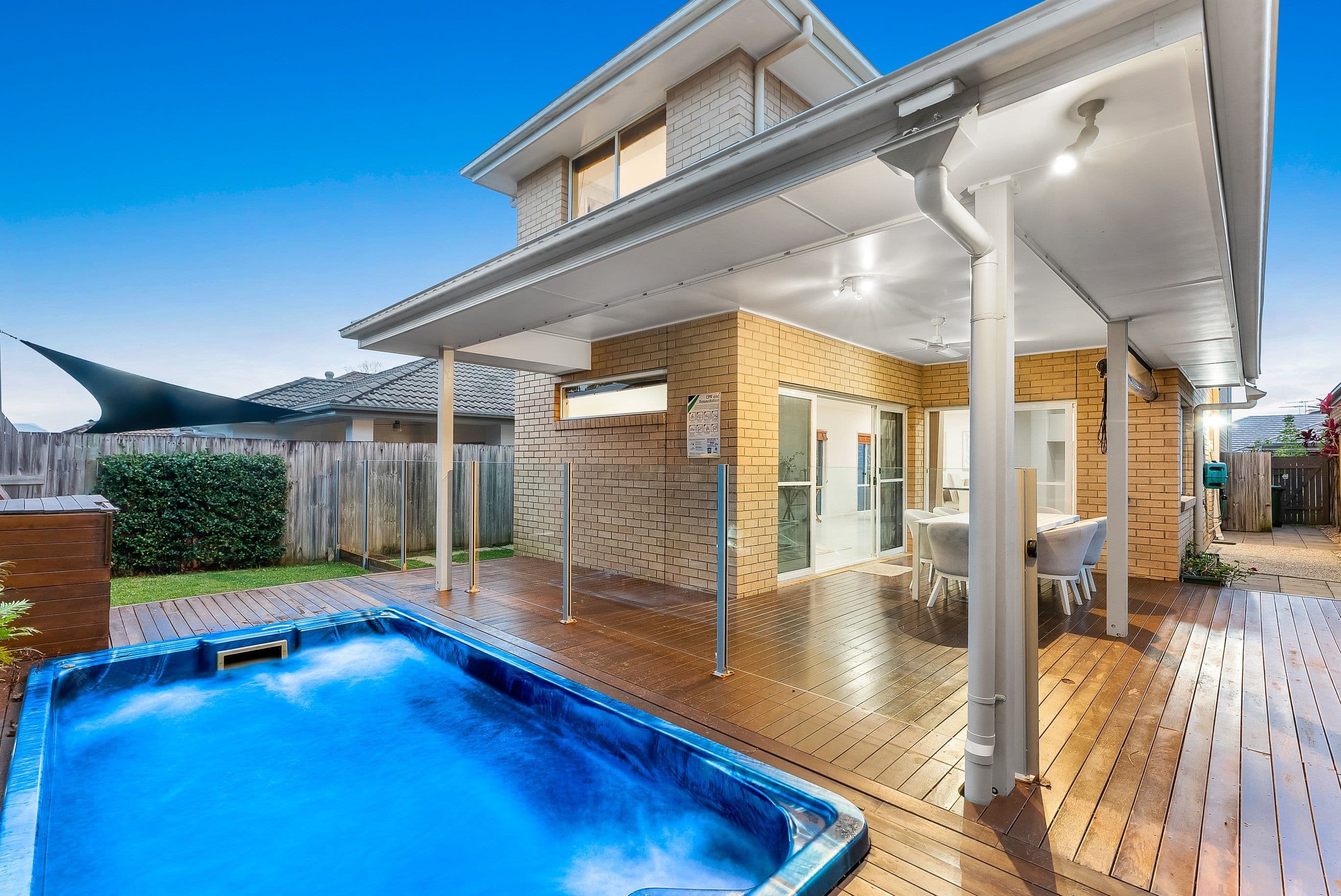 6 Warabi Crescent, North Lakes QLD 4509, North Lakes - Thumbnail 2