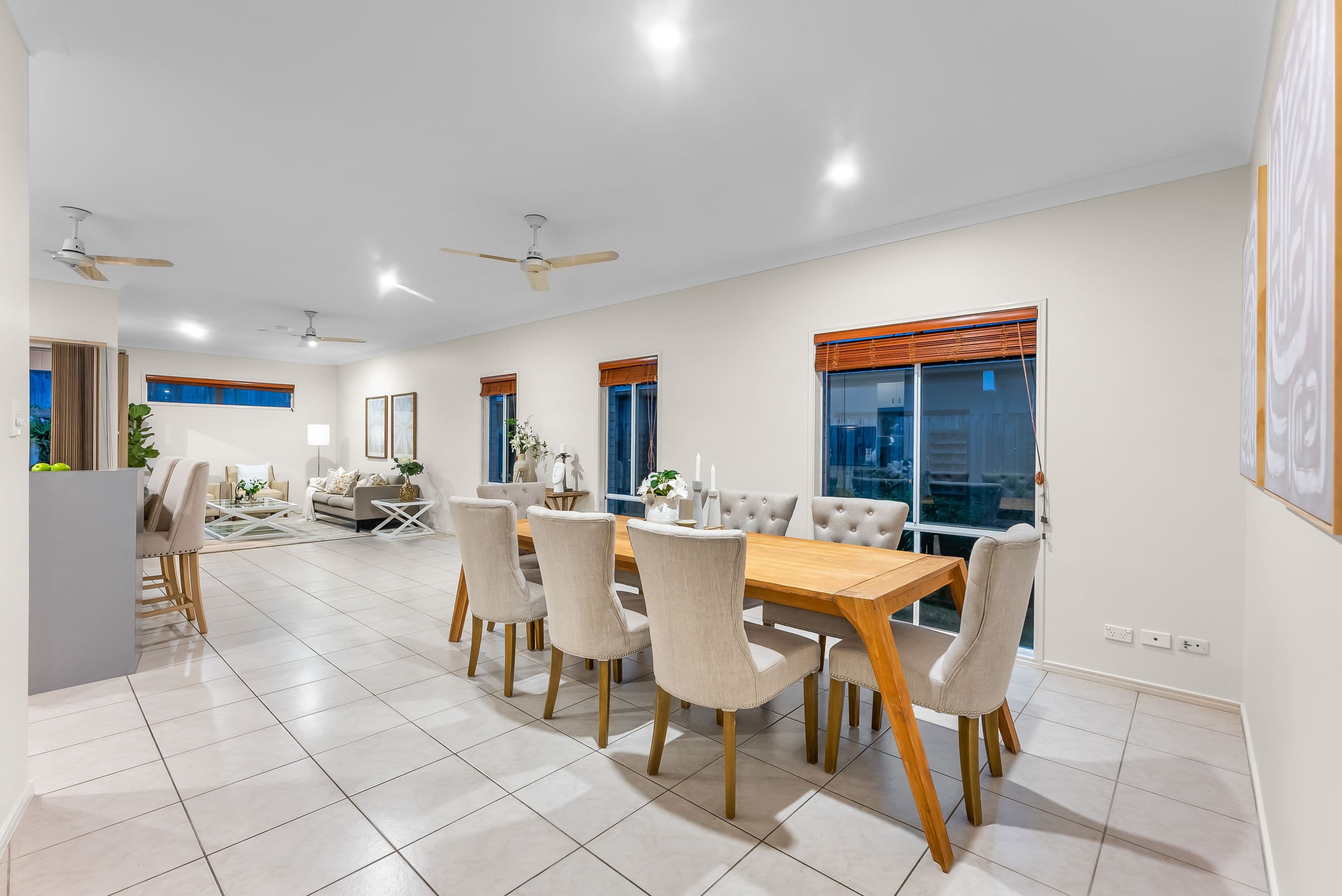 6 Warabi Crescent, North Lakes QLD 4509, North Lakes - Thumbnail 7