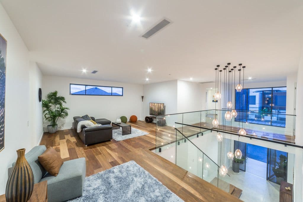 88 Gibraltar Drive, Isle Of Capri QLD 4217, Isle Of Capri - Thumbnail 7