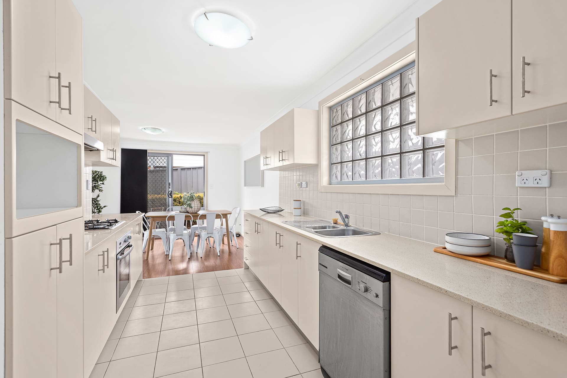 10/19-23 Waratah Road, Engadine, Engadine - Thumbnail 4