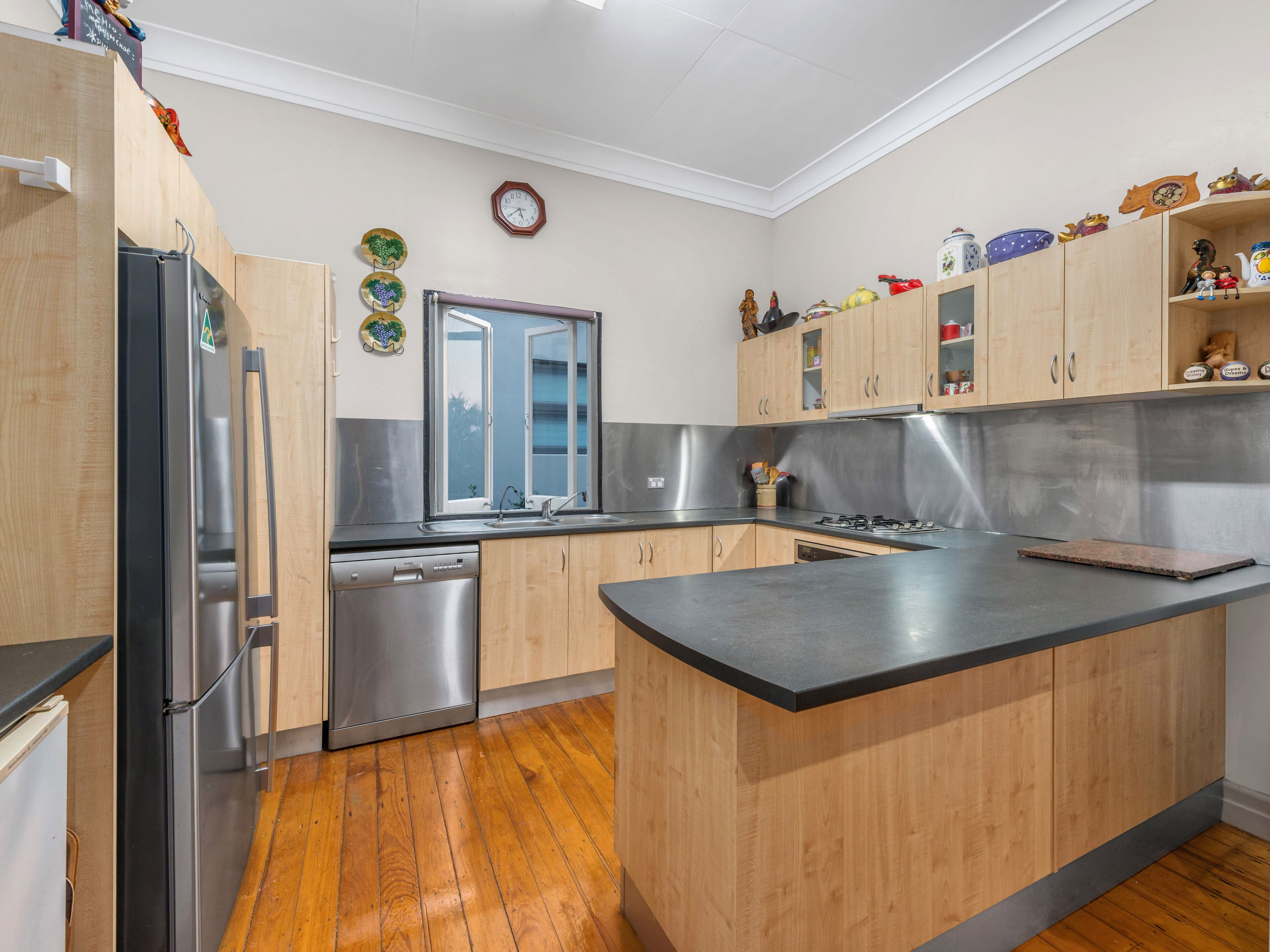 15 Barton Parade, Balmoral QLD 4171, Balmoral - Thumbnail 6