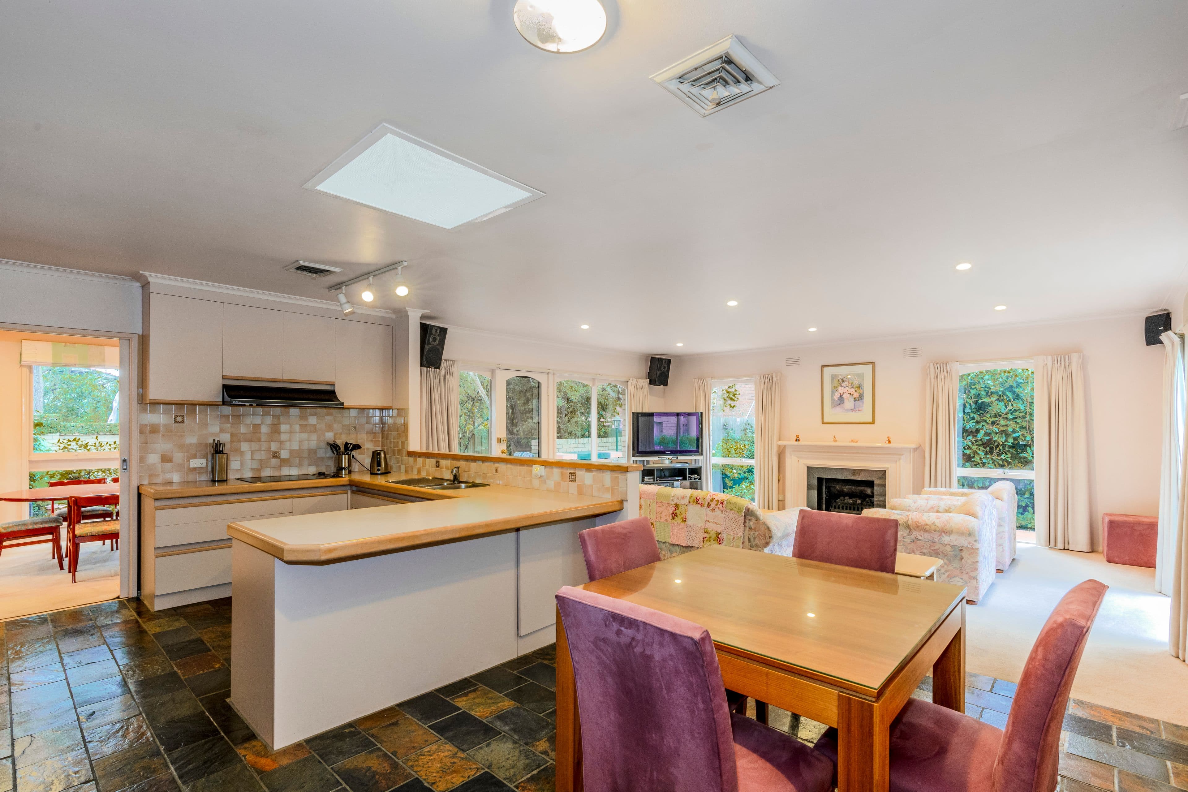 33 Belinda Crescent, Wheelers Hill VIC 3150, Wheelers Hill - Image 1