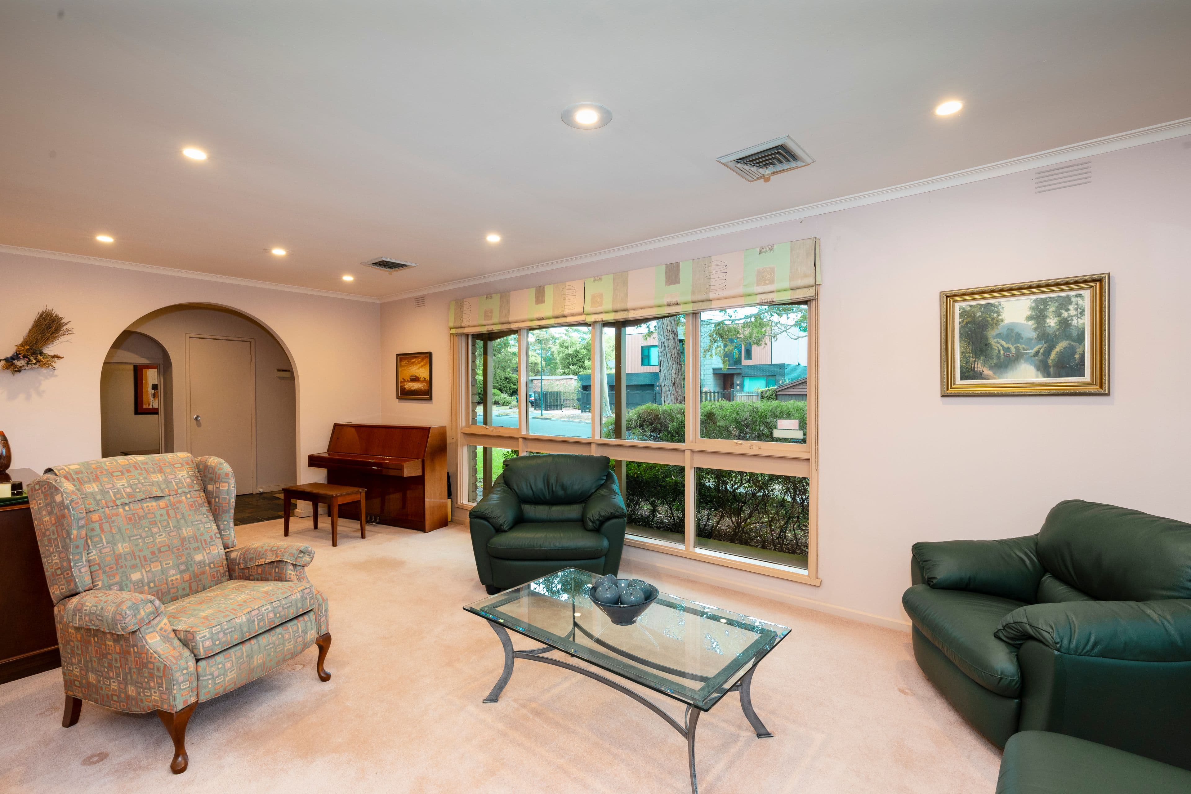 33 Belinda Crescent, Wheelers Hill VIC 3150, Wheelers Hill - Thumbnail 3