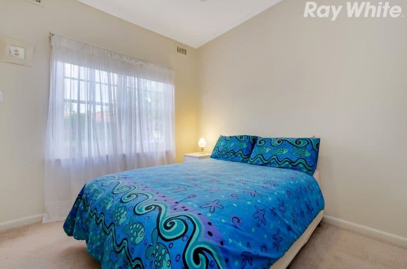 8 Ronald Road, Croydon VIC 3136, Croydon - Thumbnail 8