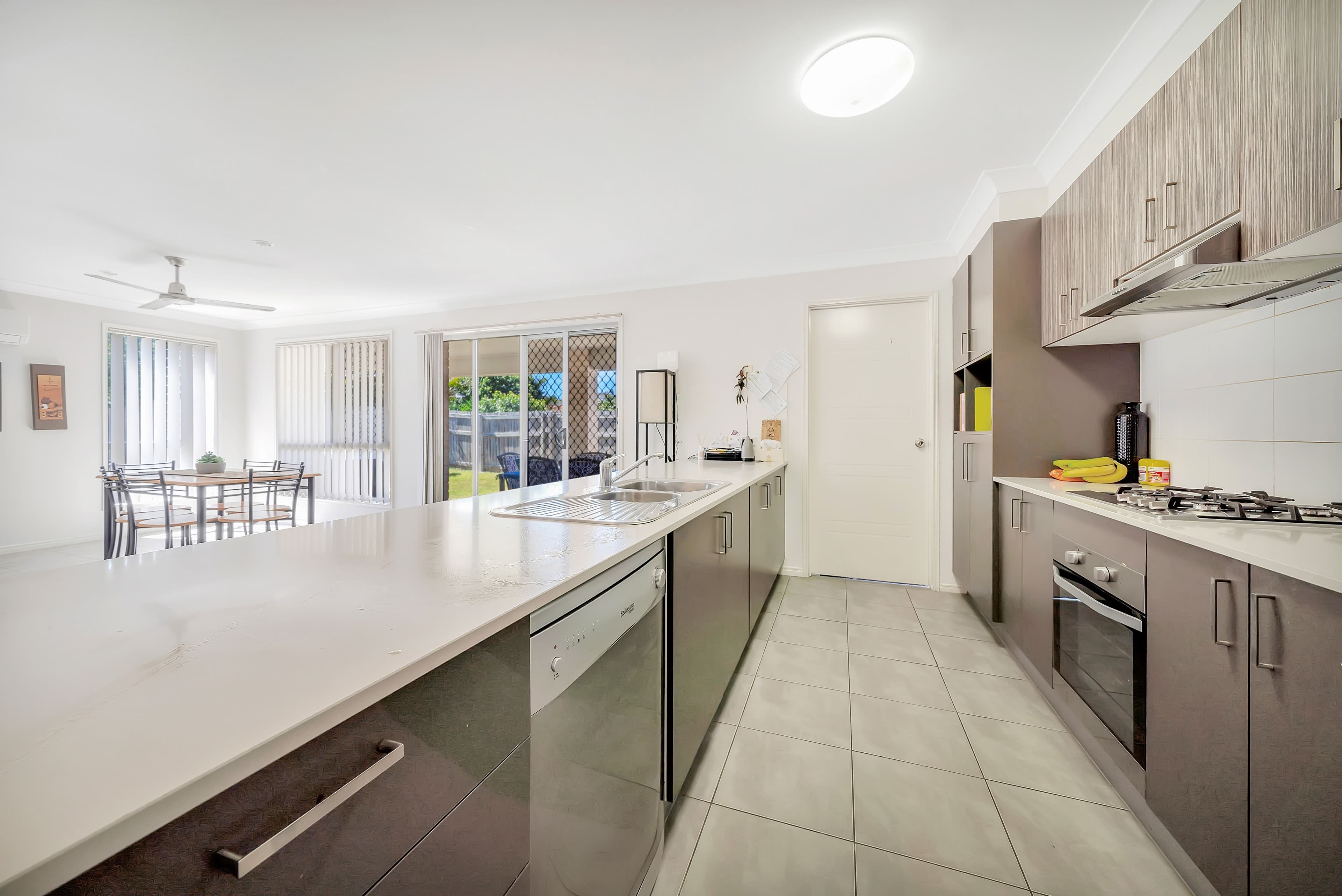 2 Sabre Street, Waterford QLD 4133, Waterford - Thumbnail 3
