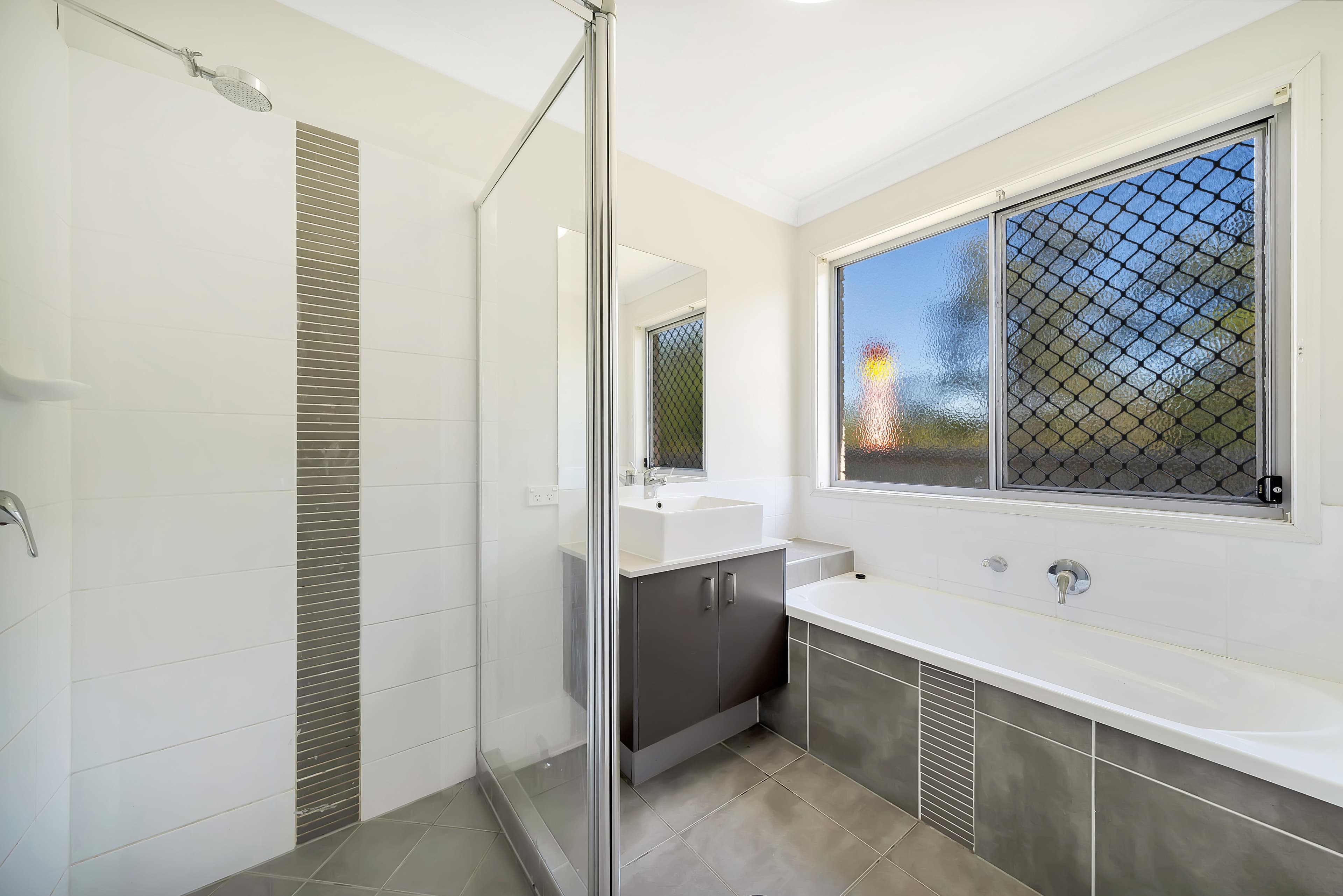 2 Sabre Street, Waterford QLD 4133, Waterford - Thumbnail 8